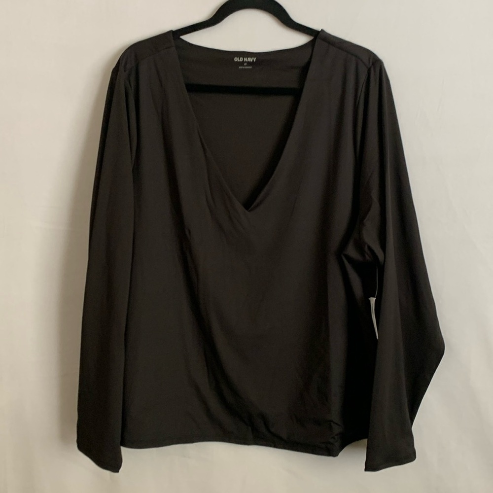 New with tags Old Navy 4X Double Layer Sculpting Crop T-Shirt